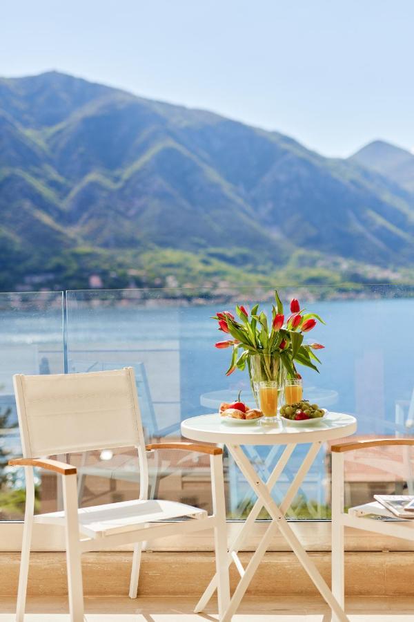 Apartment Noa With Sea View Kotor Extérieur photo