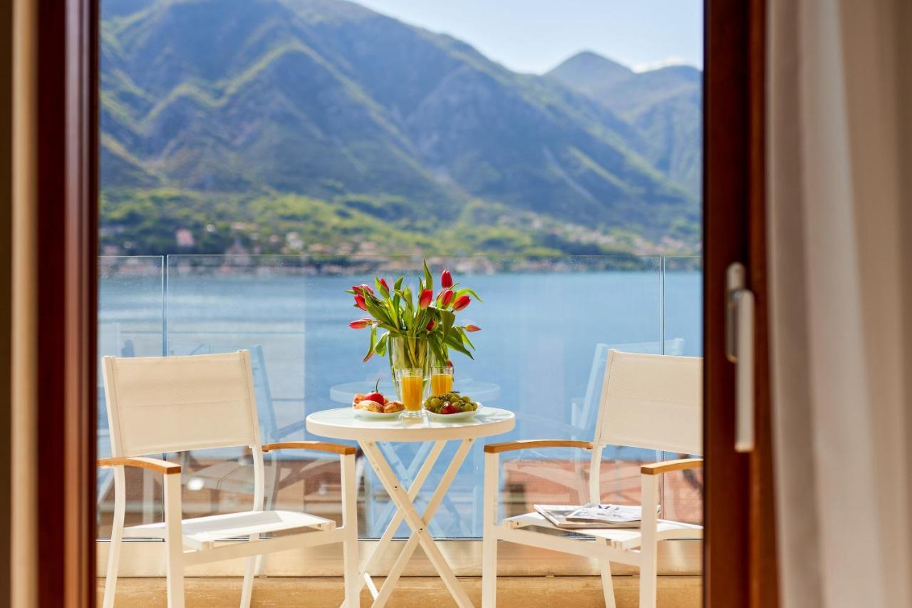 Apartment Noa With Sea View Kotor Extérieur photo